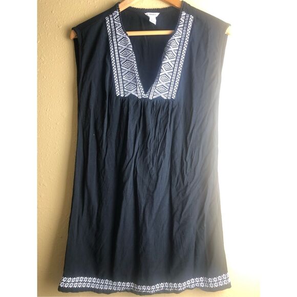 Forever 21 Black Embroidered Sleeveless Dress size M - Picture 1 of 9